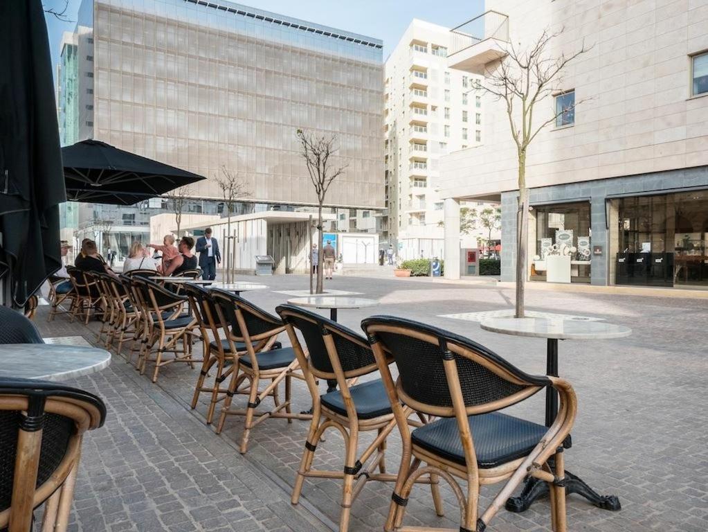 Seafront Lux Apart Inc Pool, Upmarket Area Σλιέμα Εξωτερικό φωτογραφία